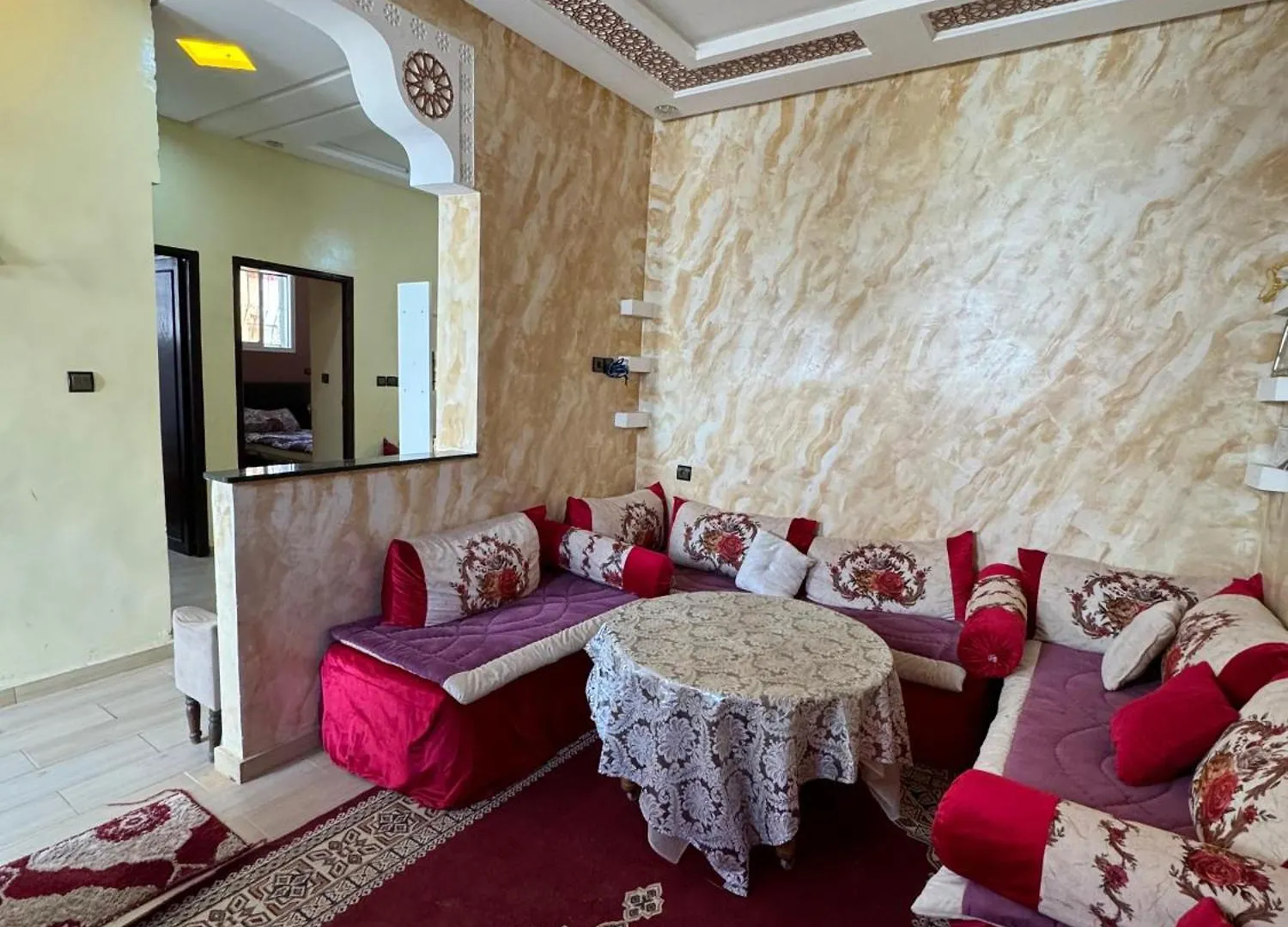 Un Appartement De Luxe, De Litterature Sur Agadir Fas